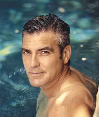 http://www.solarnavigator.net/films_movies_actors/actors_films_images/george_clooney_swimming.jpg