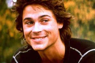 http://johnstodderinexile.files.wordpress.com/2006/07/rob-lowe.jpg