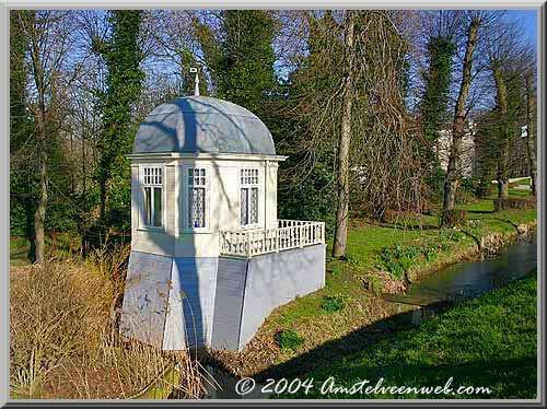 http://www.amstelveenweb.com/afbeeldingen/2004-Theehuis-westeramstel2.jpg