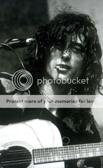 http://i177.photobucket.com/albums/w213/loliepopfreak/jimmy-page-6.jpg