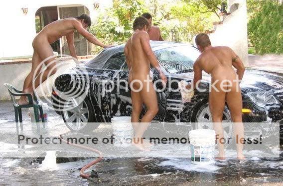 http://i32.photobucket.com/albums/d18/tienus/women20car20wash3jo.jpg