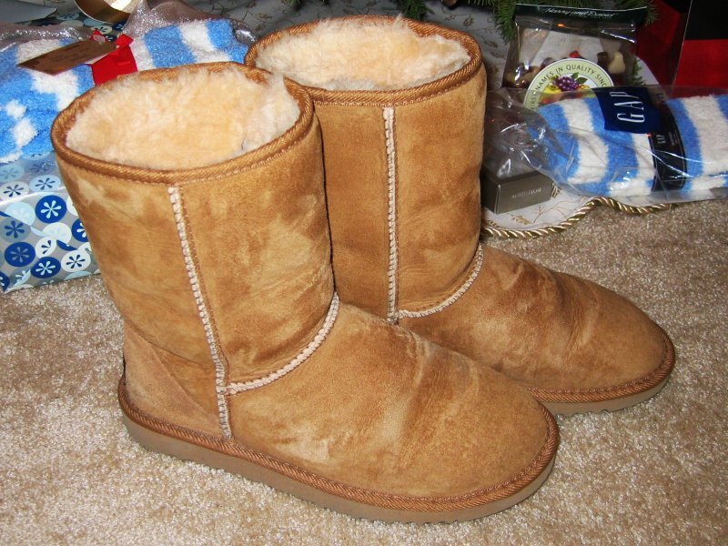 http://ever-lasting.net/temp/uggs.jpg