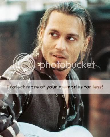 http://i171.photobucket.com/albums/u292/Yuki_069/Johnny%20Depp/Johnny-Depp.jpg